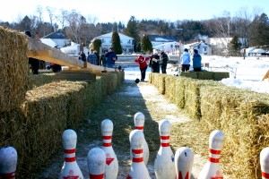 outdoor bowling